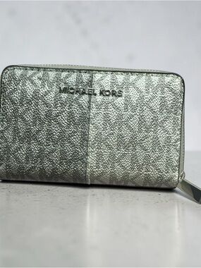 MICHAEL Michael Kors Silver Zip-Around Card Wallet